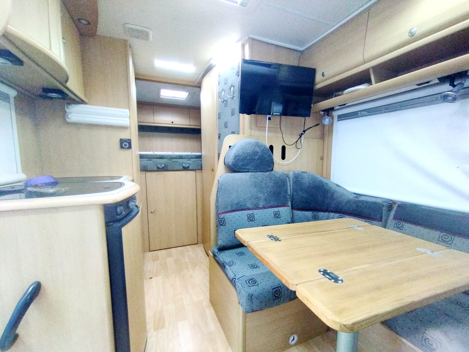 Autocaravana vista interior
