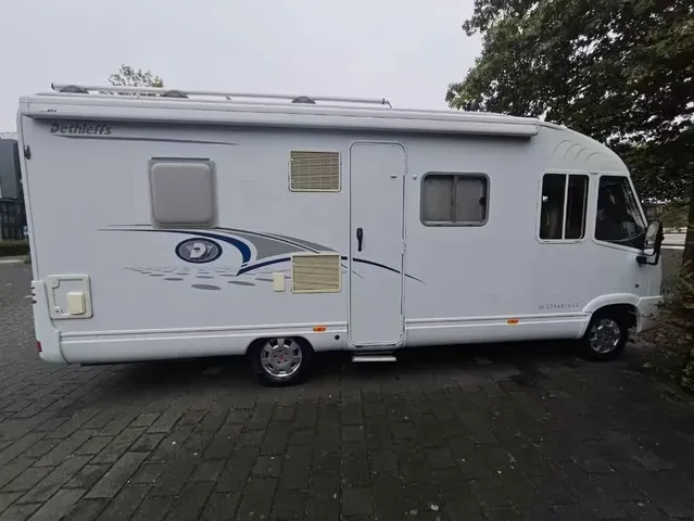 Autocaravana vista exterior
