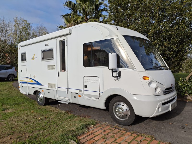 Autocaravana vista exterior