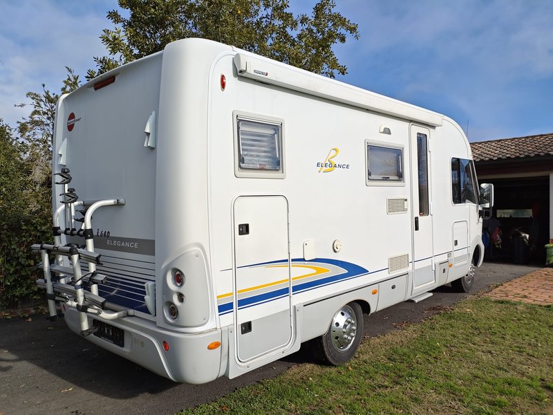 Autocaravana vista exterior