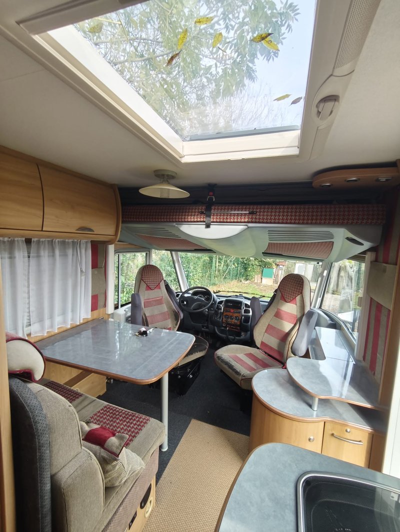 Autocaravana vista interior