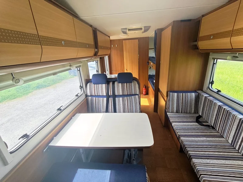 Autocaravana 18